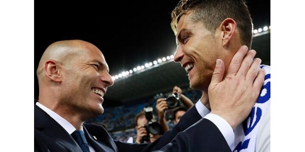 Blijft Ronaldo bij Juventus voor Zidane?